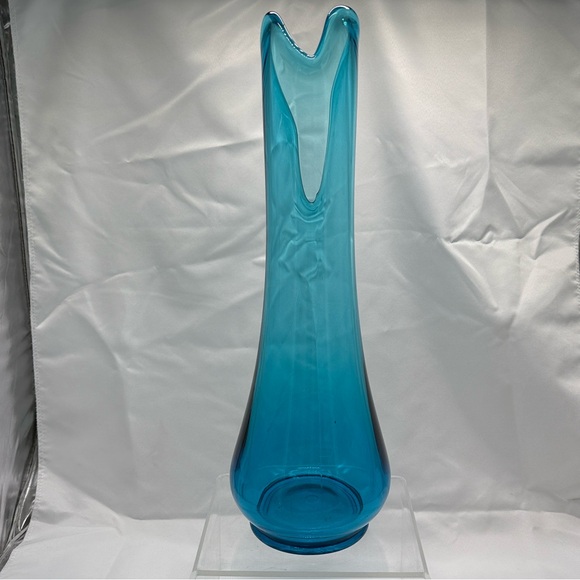 Vintage LE Smith Swung Vase Blue Mid-Century Large Glass Table Decor Retro - Picture 4 of 10